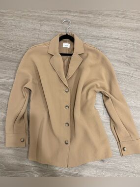 Aritzia Wilfred button down shirt XXS